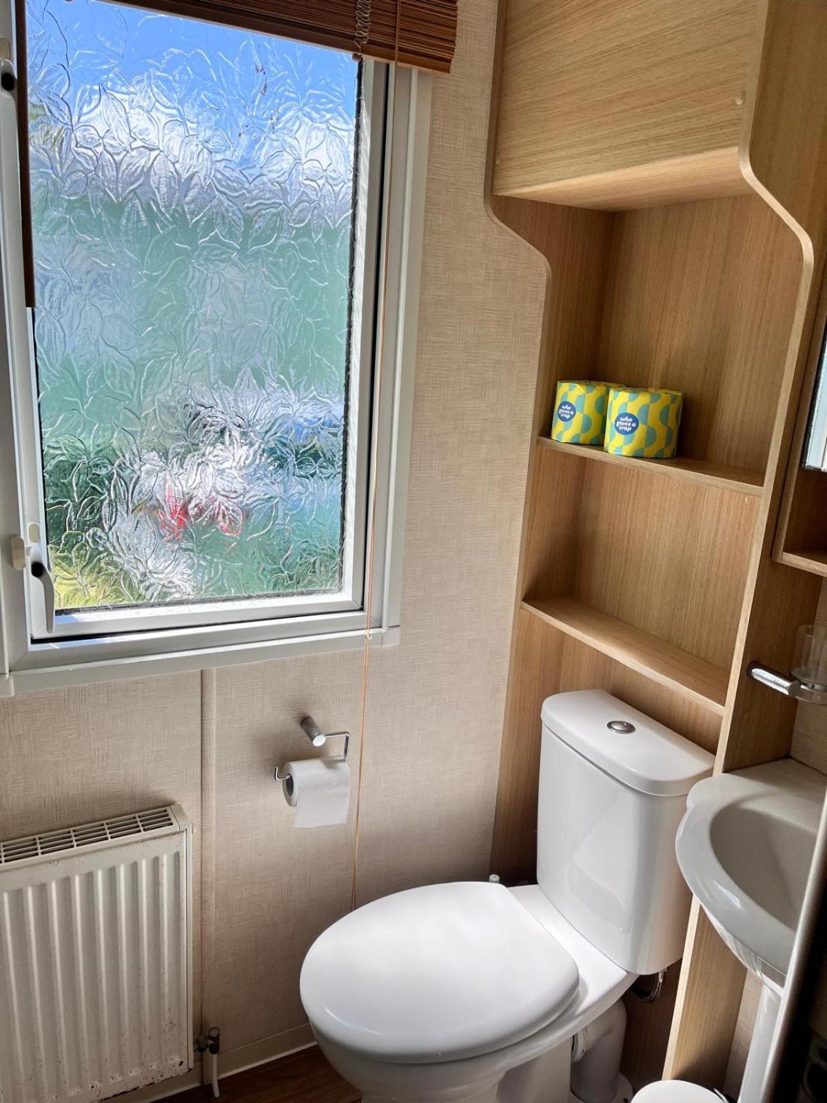 Van Number 123 Beautiful Caravan Sleeps 4 Aberystwyth Esterno foto